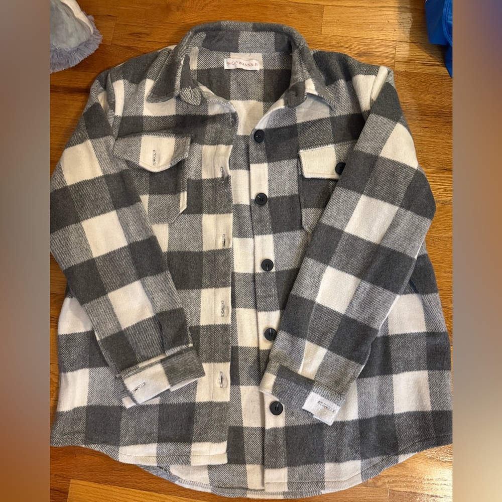 Women’s Plaid Button-Down Shirt